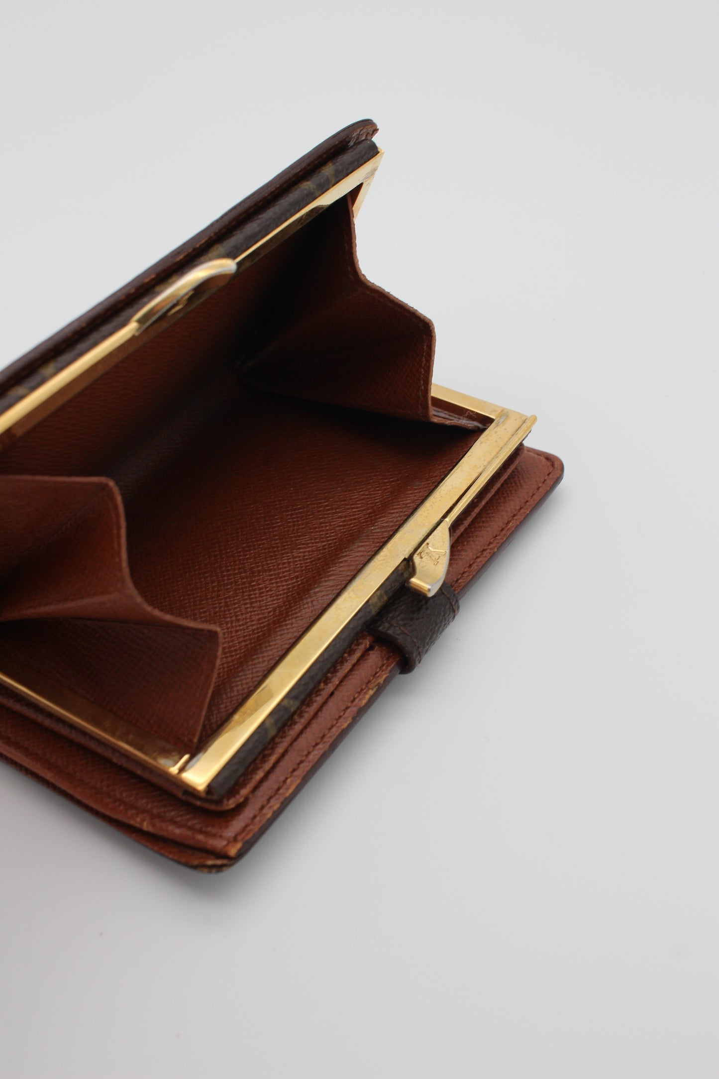 Louis Vuitton Clip Wallet