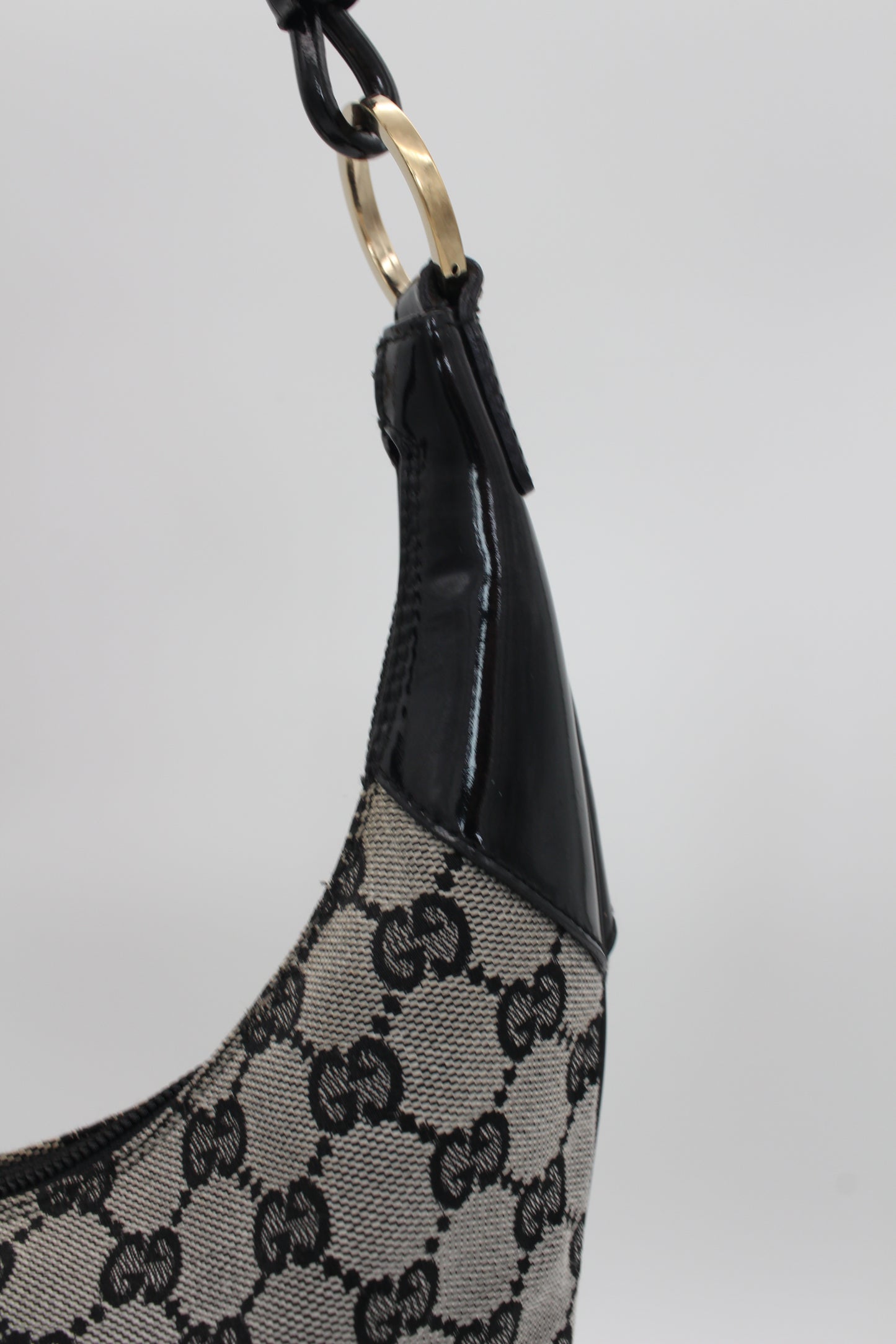 Gucci Shoulder Bag
