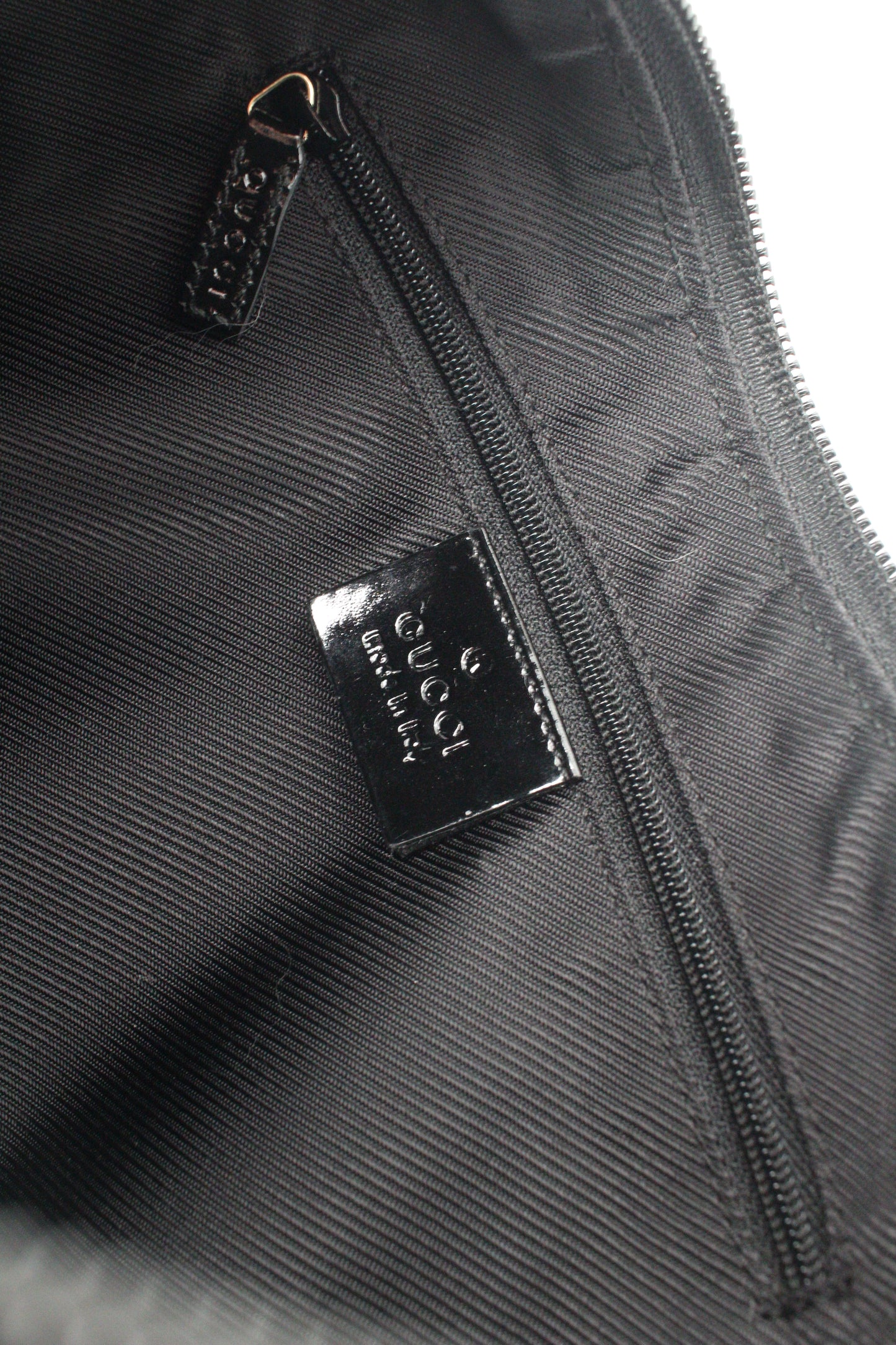 Gucci Shoulder Bag