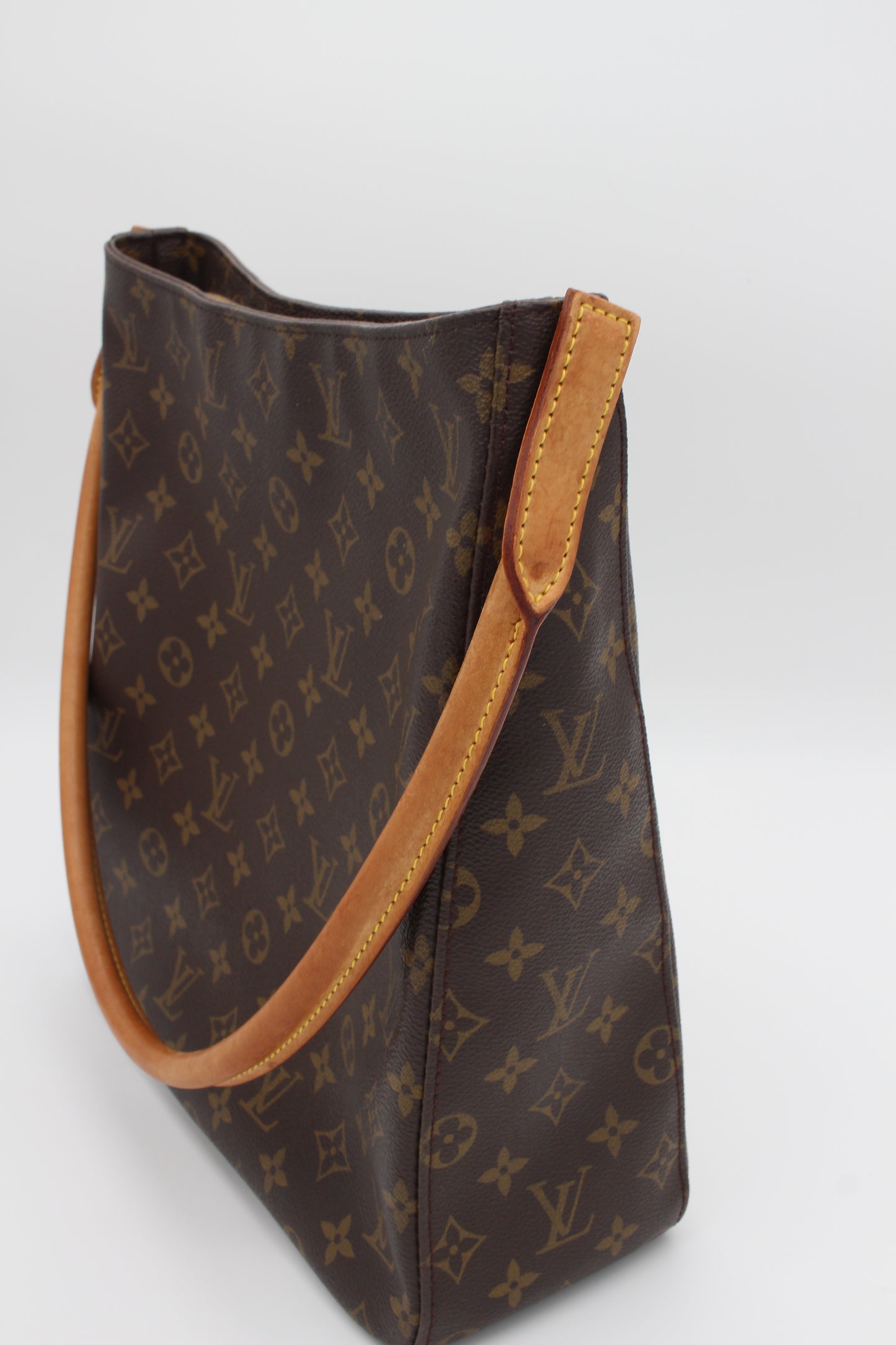 Louis Vuitton Looping GM