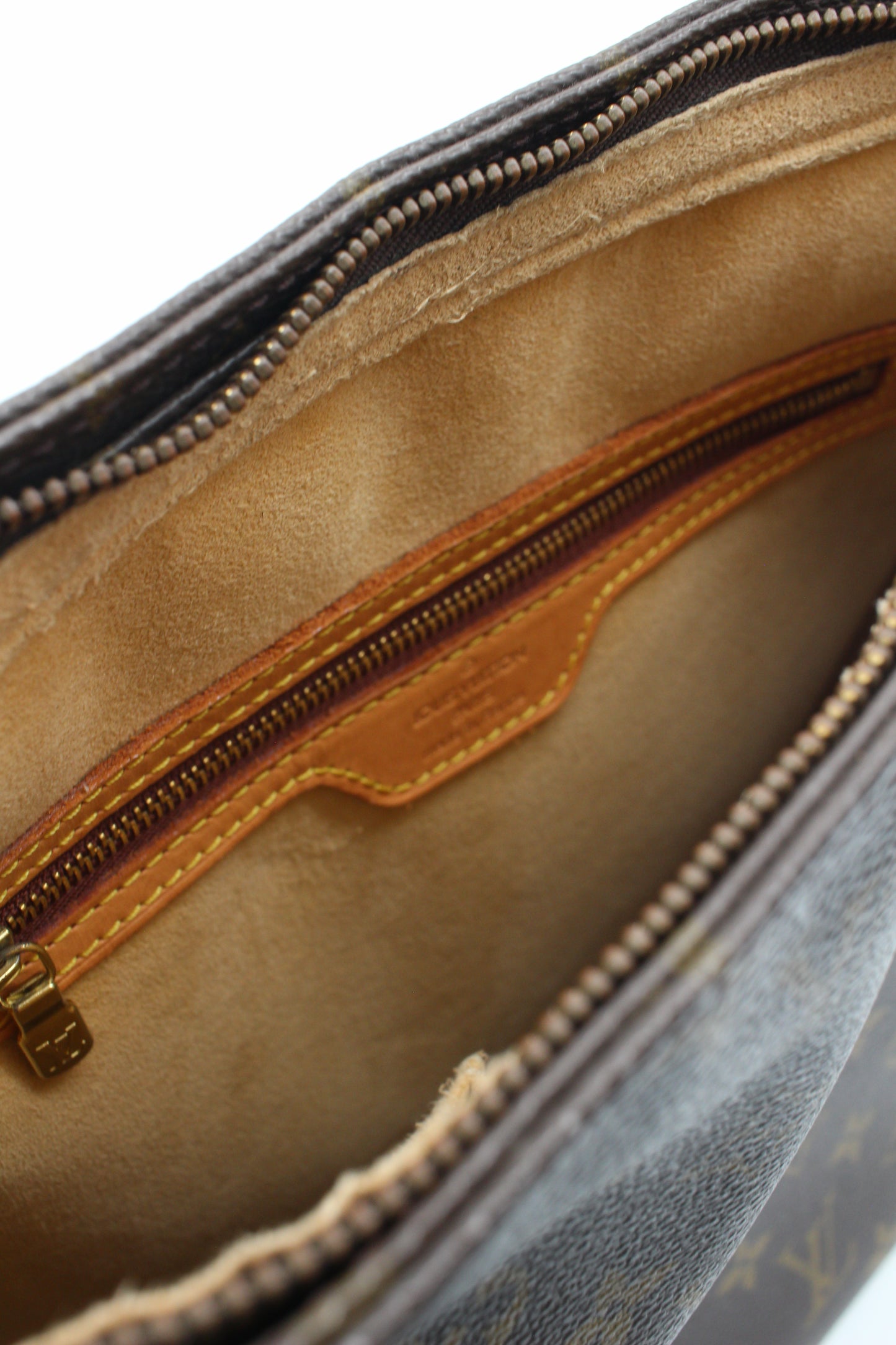 Louis Vuitton Looping GM