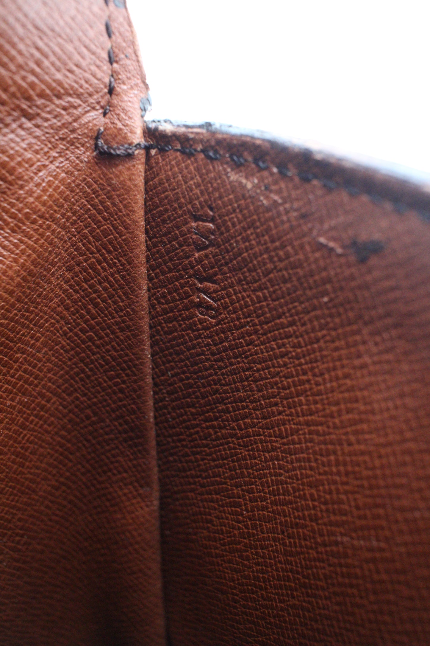 Louis Vuitton Saint Cloud GM