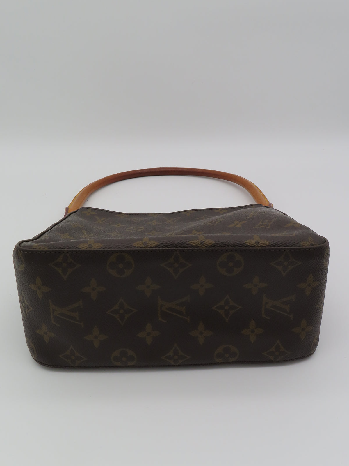 Louis Vuitton Looping MM