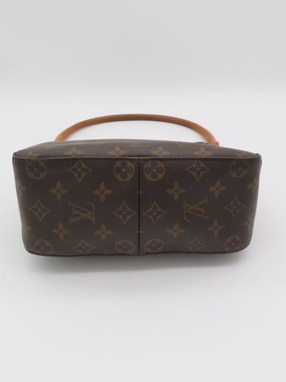 Louis Vuitton Looping MM