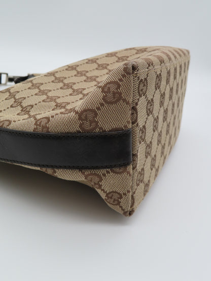 Gucci Hobo Clasp