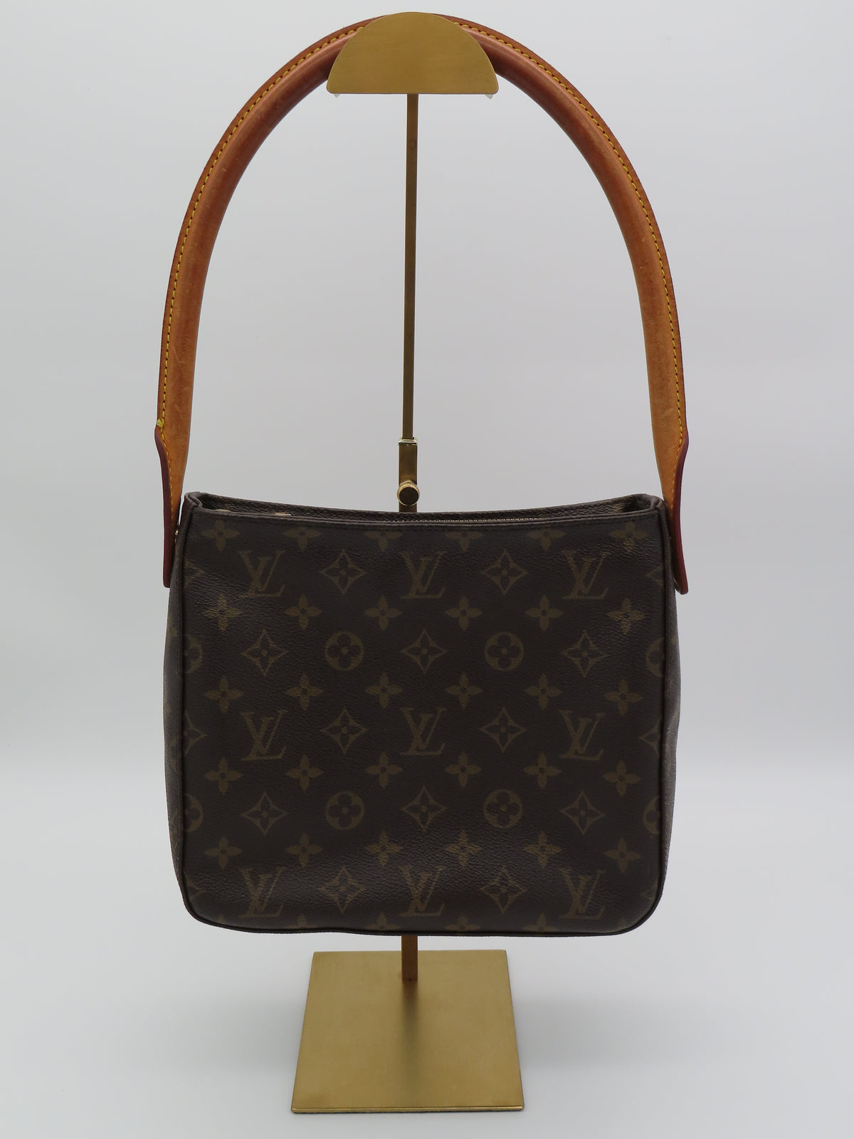 Louis Vuitton Looping MM
