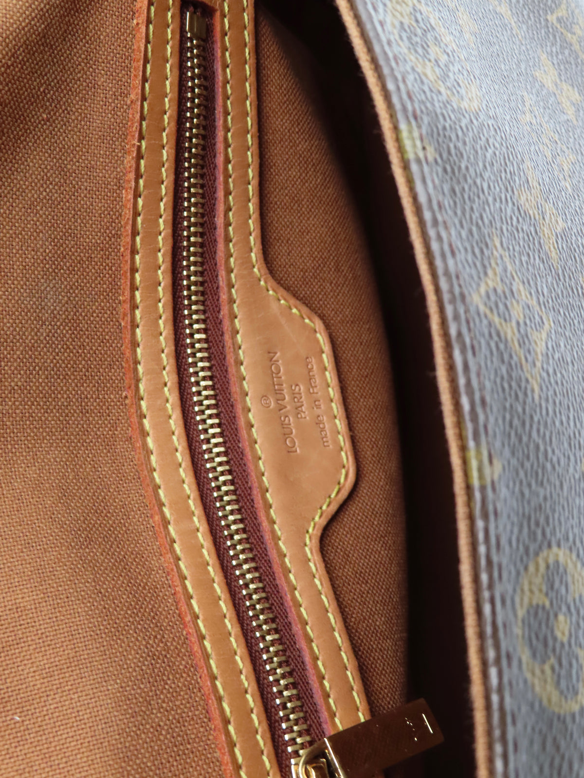 Louis Vuitton Looping PM