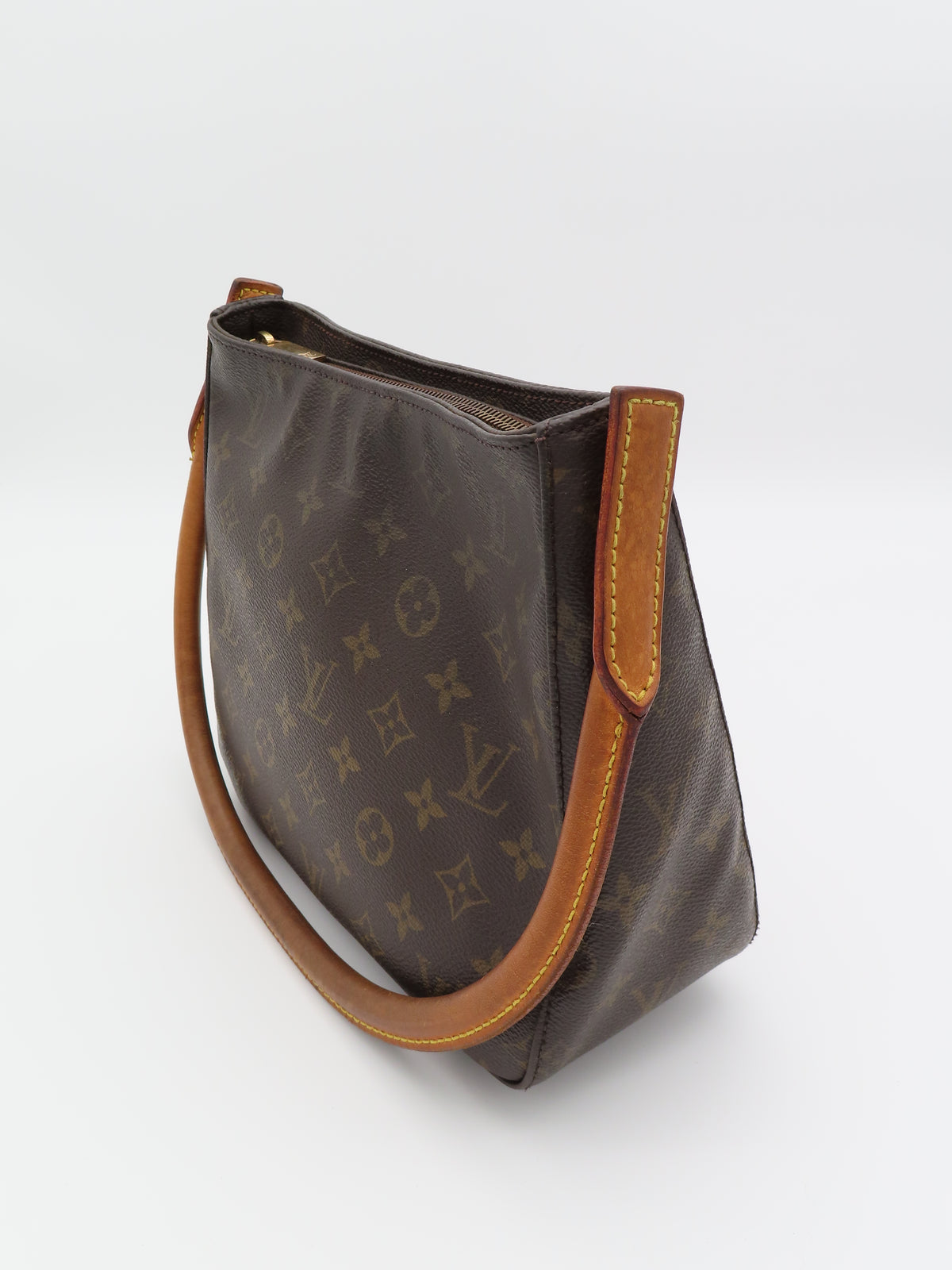 Louis Vuitton Looping MM