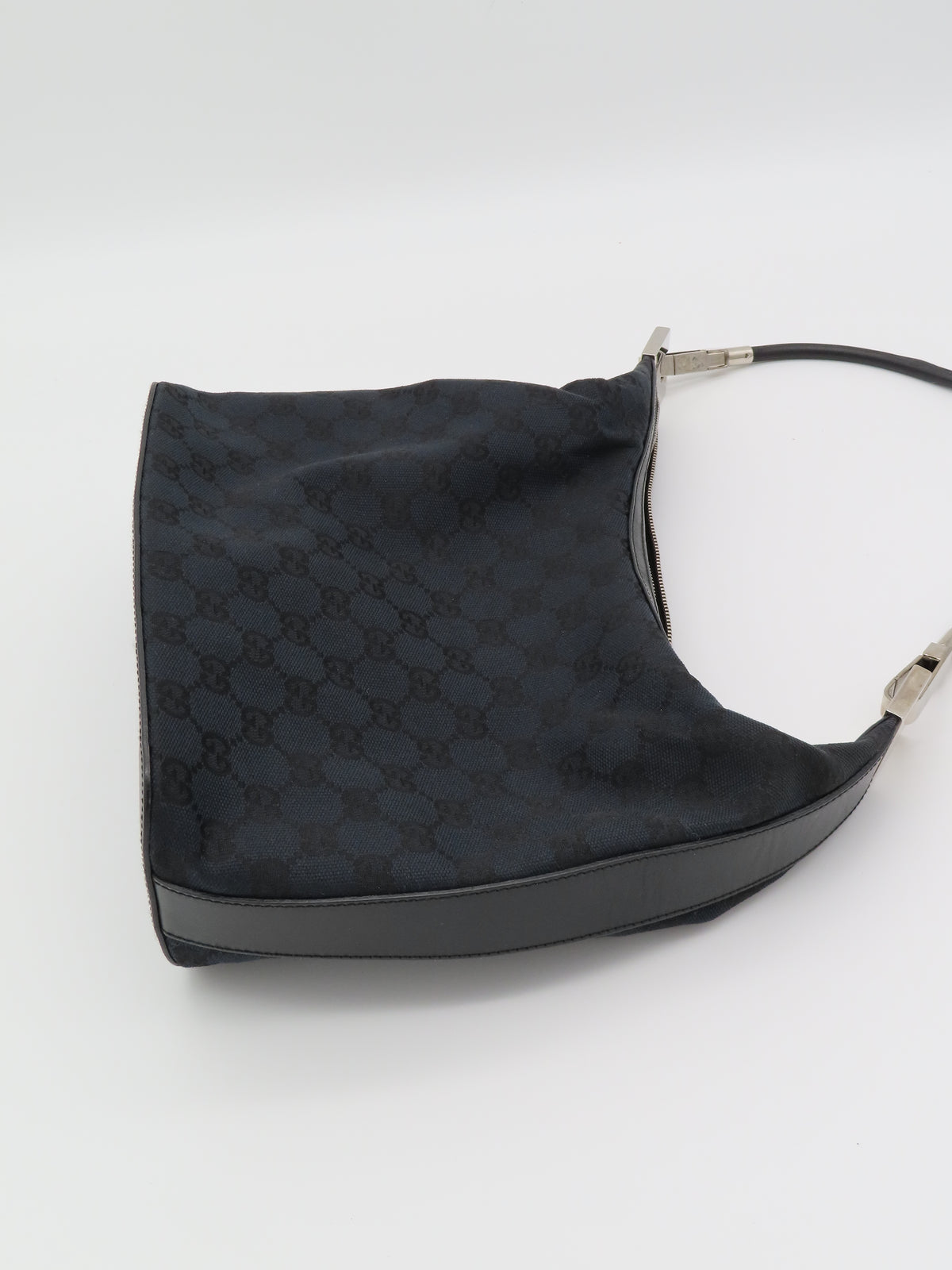 Gucci Hobo Clasp