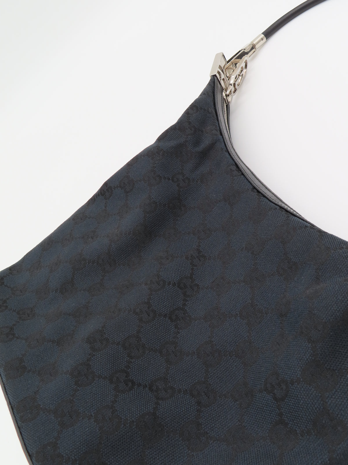 Gucci Hobo Clasp
