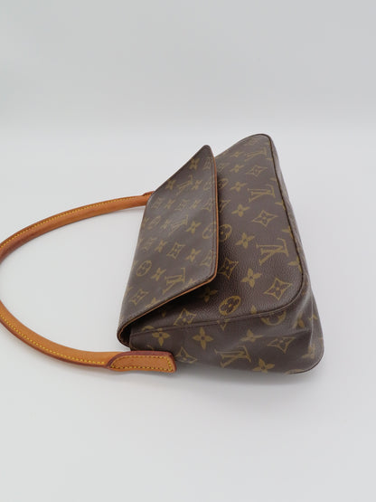 Louis Vuitton Looping PM