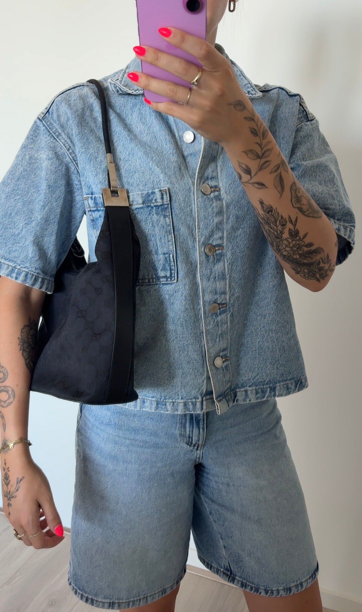 Gucci Hobo Clasp