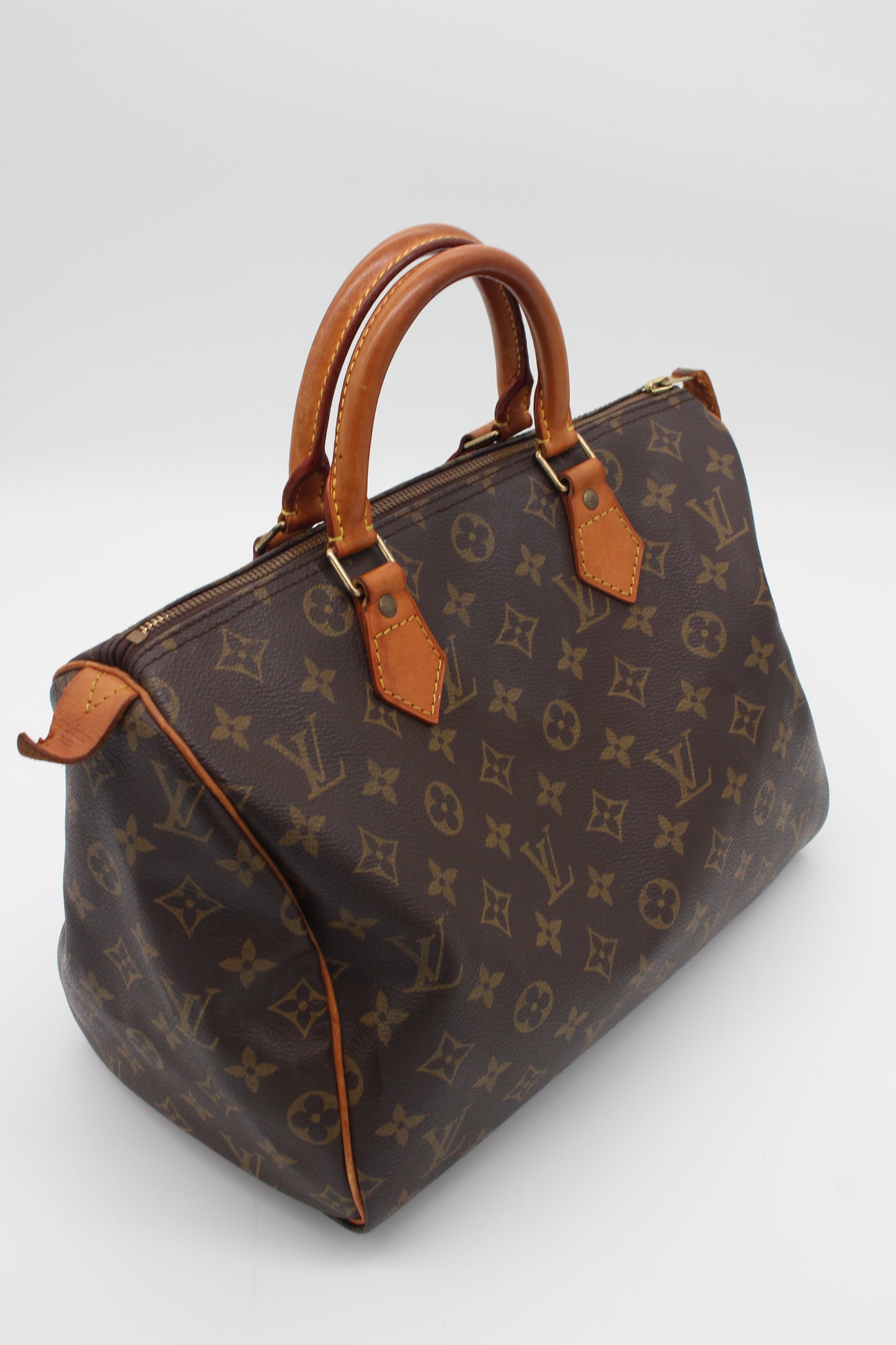 Louis Vuitton Speedy 30